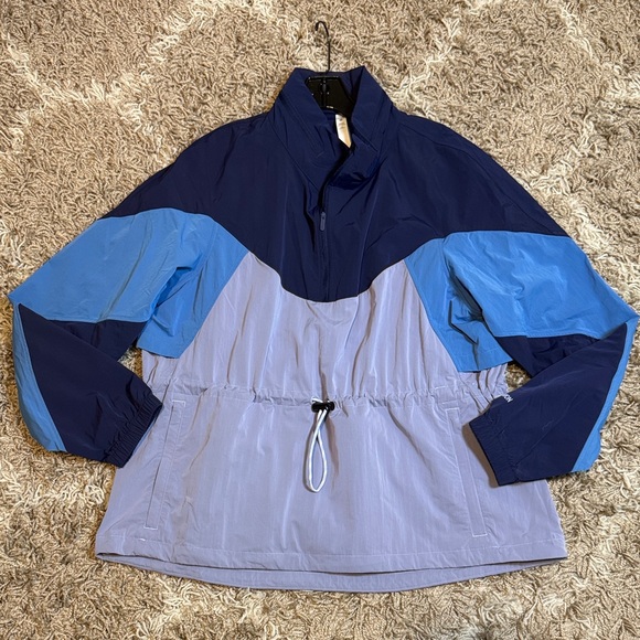 NWOT Lululemon Evergreen Anorak Jacket Night Sea/Blue Nile/Lavender size 14 - Picture 16 of 16